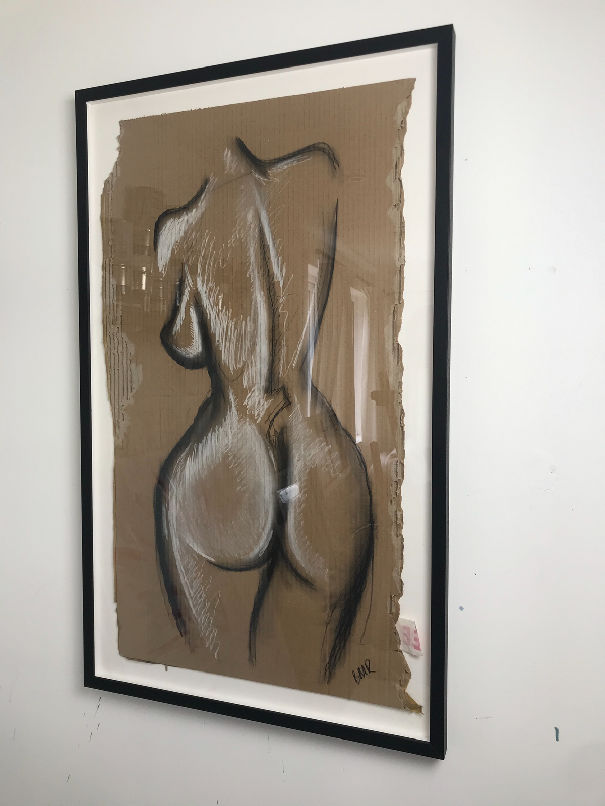 Framed charcoal drawing of a nude figure on a brown background, displayed against a white wall.Neutral contemporary abstract large figurative painting.
Bespoke artwork
Commissioned artwork
Custom Artwork
Custom painting for home
Hand painted wall art
Large original paintings for living room
Large statement artwork
Bespoke abstract art
Bespoke art for interiors
Original paintings for living room
Original art for interiors
Custom artwork for interior designers
Luxury wall art for interiors
Artwork for interio